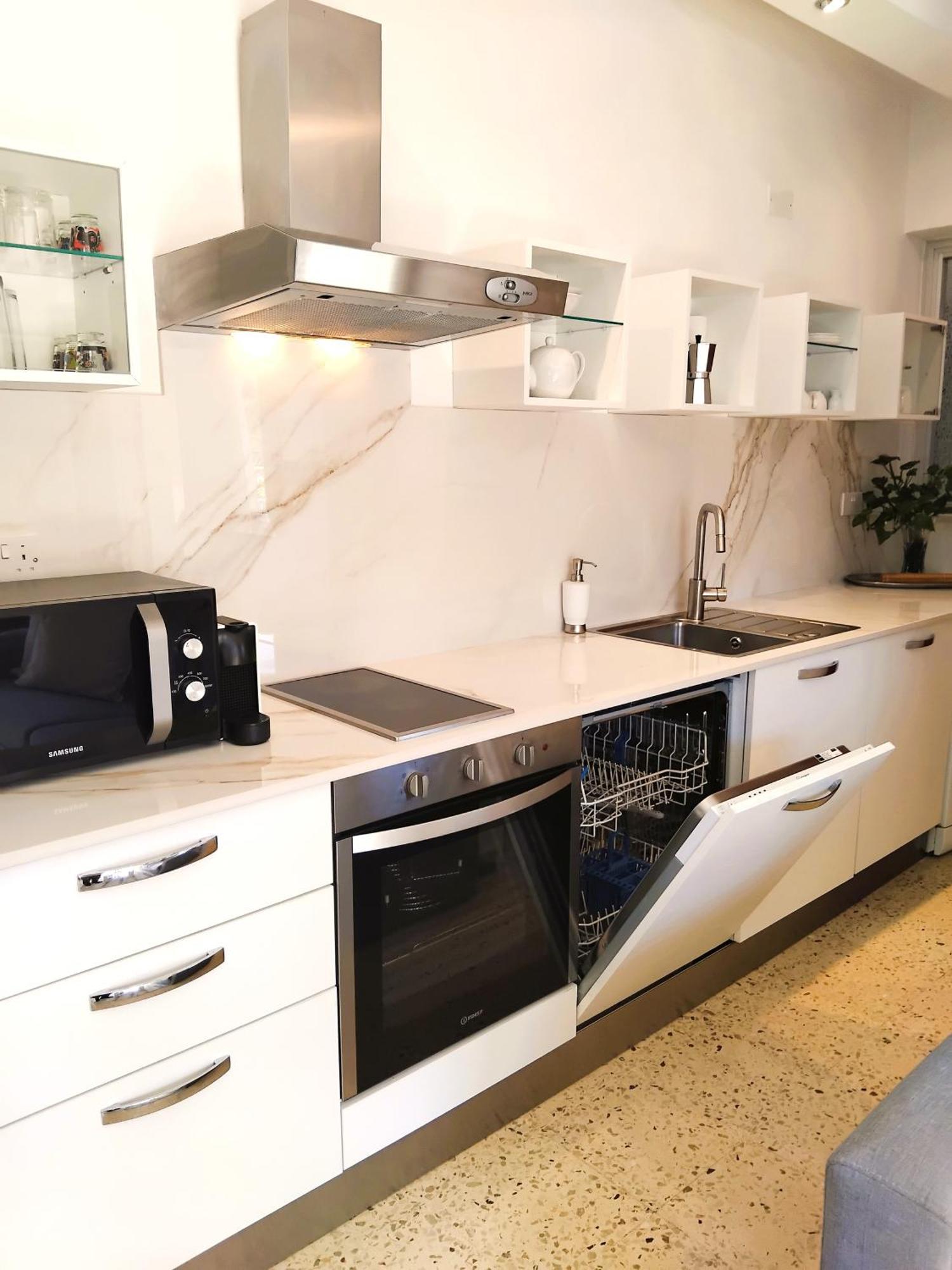 Close To Beach Unique & Cozy Apartment 3 Balconies Country Views 멜리에하 외부 사진