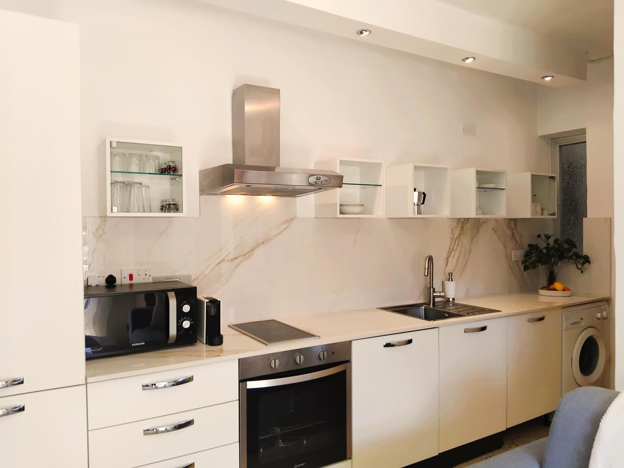 Close To Beach Unique & Cozy Apartment 3 Balconies Country Views 멜리에하 외부 사진