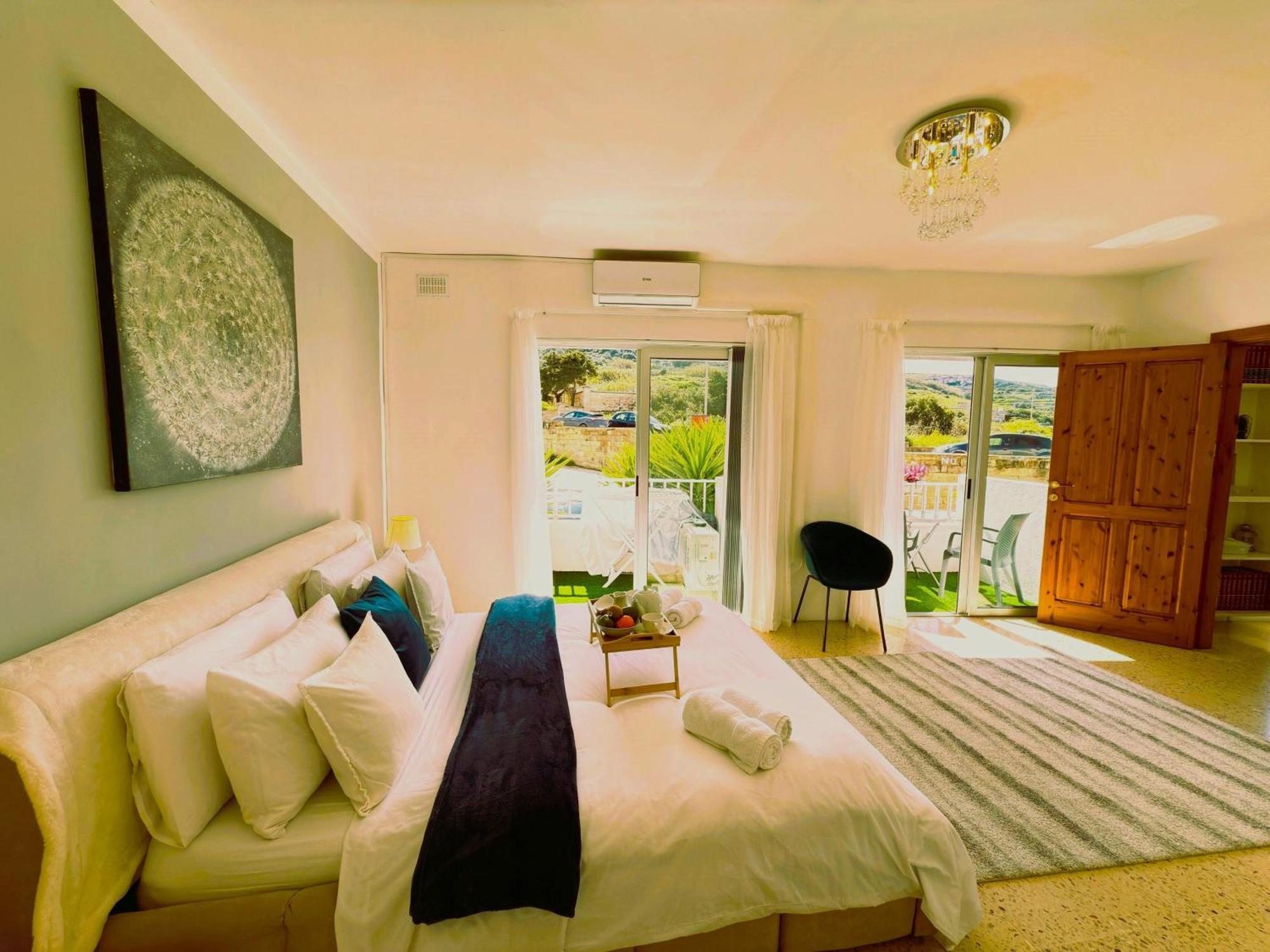 Close To Beach Unique & Cozy Apartment 3 Balconies Country Views 멜리에하 외부 사진